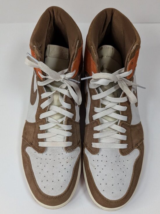 Like new Air Jordan 1 High OG \